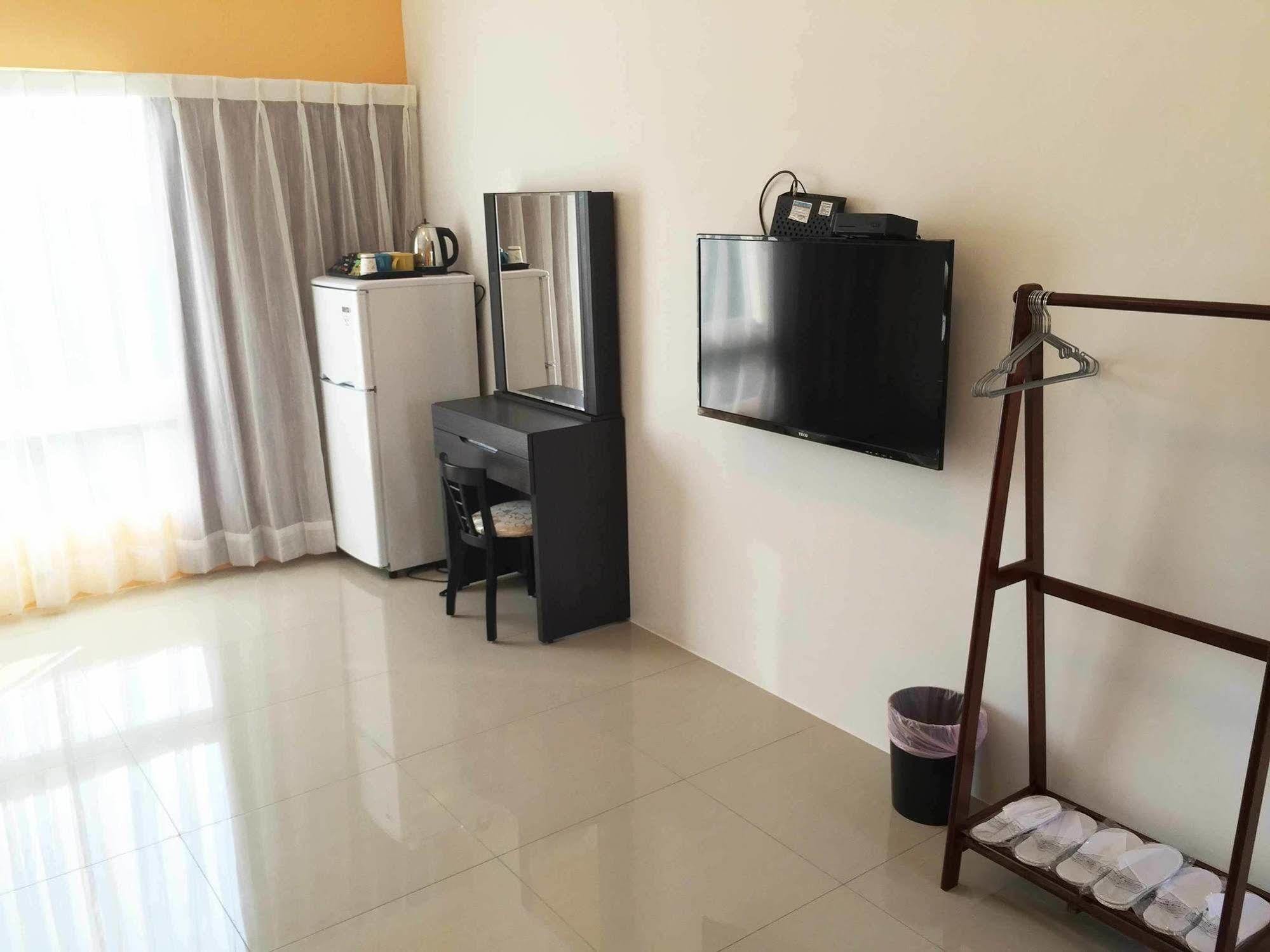 Mang Yi Zhan Inn Kenting Exteriör bild